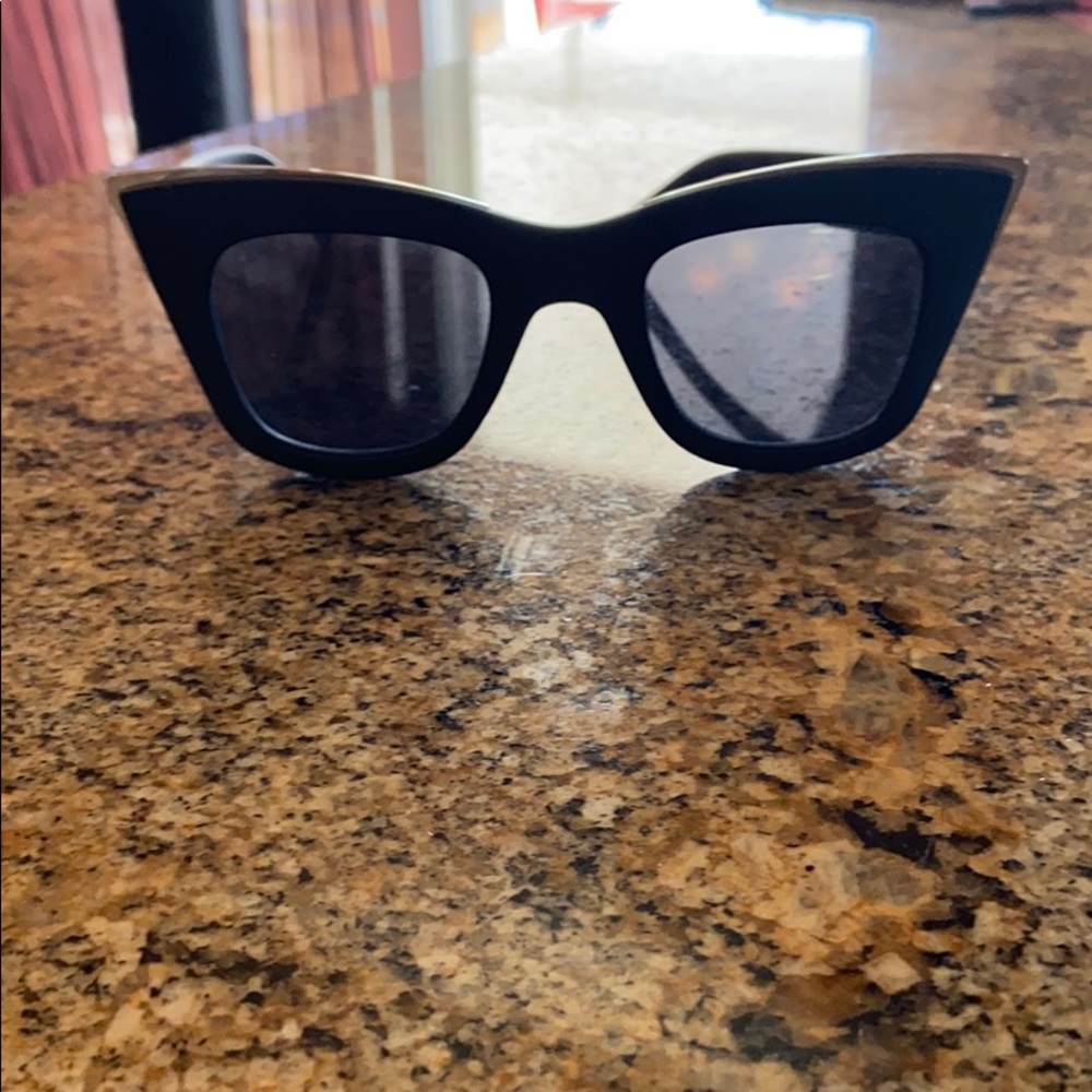 Quay sunglasses